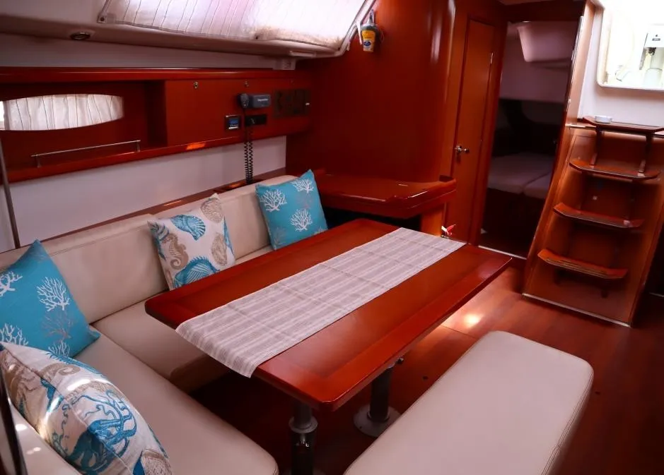 Salon of Fantasea, a Beneteau Oceanis 43 sailboat at Athens, Greece