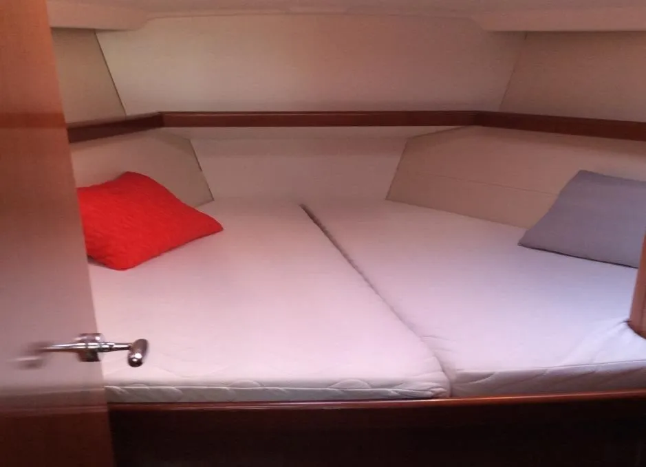 Cabin on Fantasea, a Beneteau Oceanis 43 sailboat at Athens, Greece