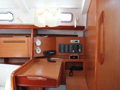 Salon of Elvira, a Beneteau Cyclades 43.3 sailboat at Salerno, Italy