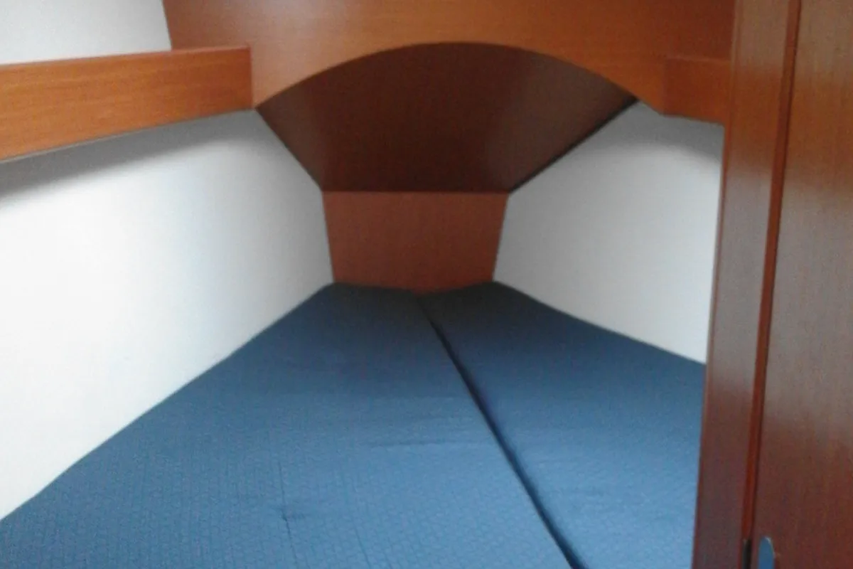 Cabin on Elvira, a Beneteau Cyclades 43.3 sailboat at Salerno, Italy