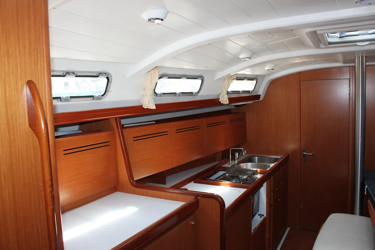 Galley of Elvira, a Beneteau Cyclades 43.3 sailboat at Salerno, Italy