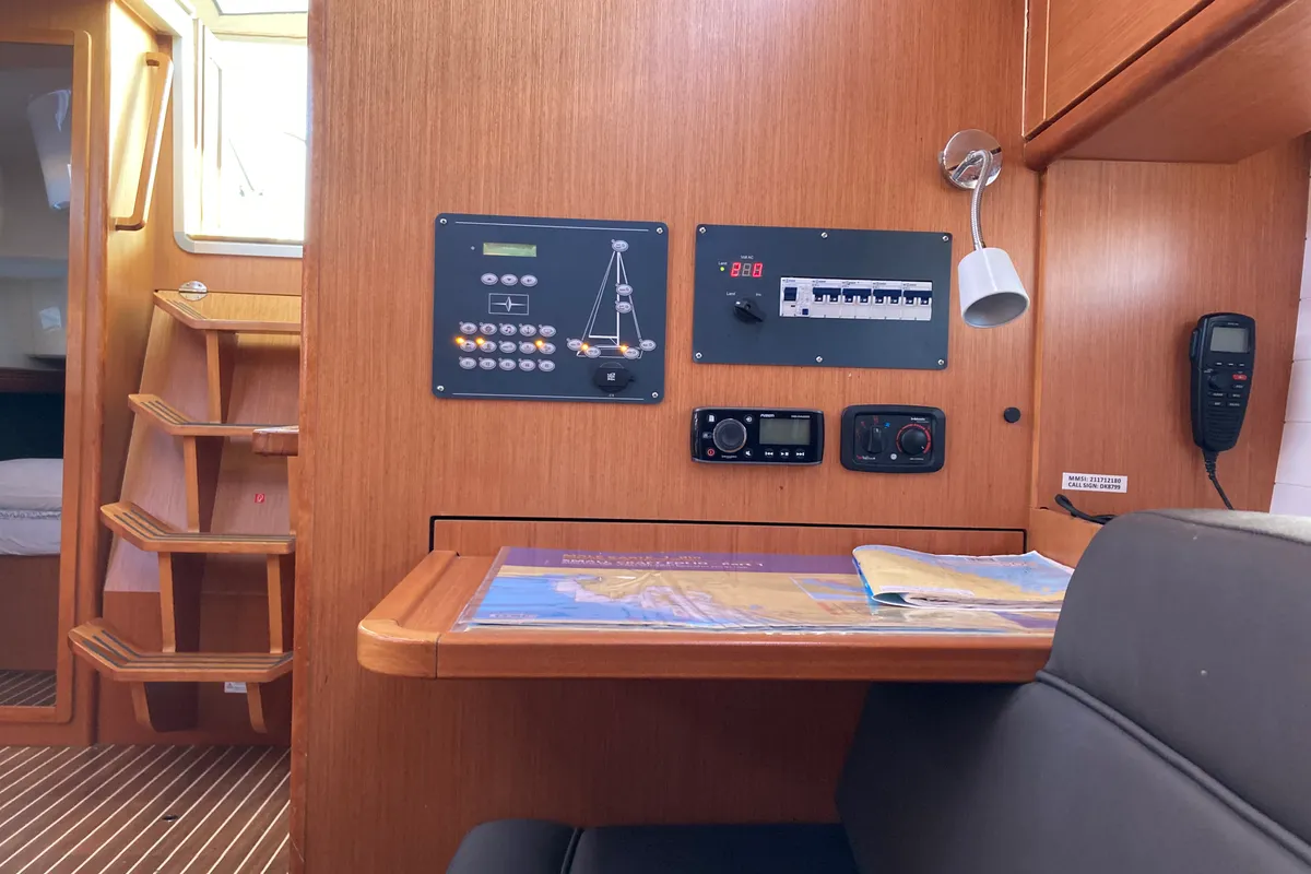 Salon of Hanni, a Bavaria Cruiser 37 sailboat at Grad Šibenik, Croatia