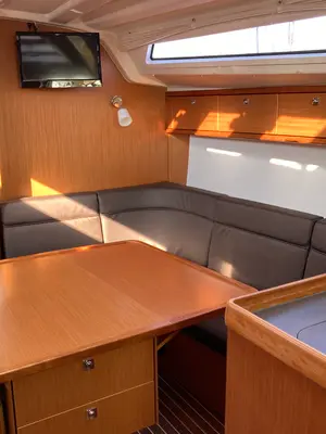 Salon of Hanni, a Bavaria Cruiser 37 sailboat at Grad Šibenik, Croatia