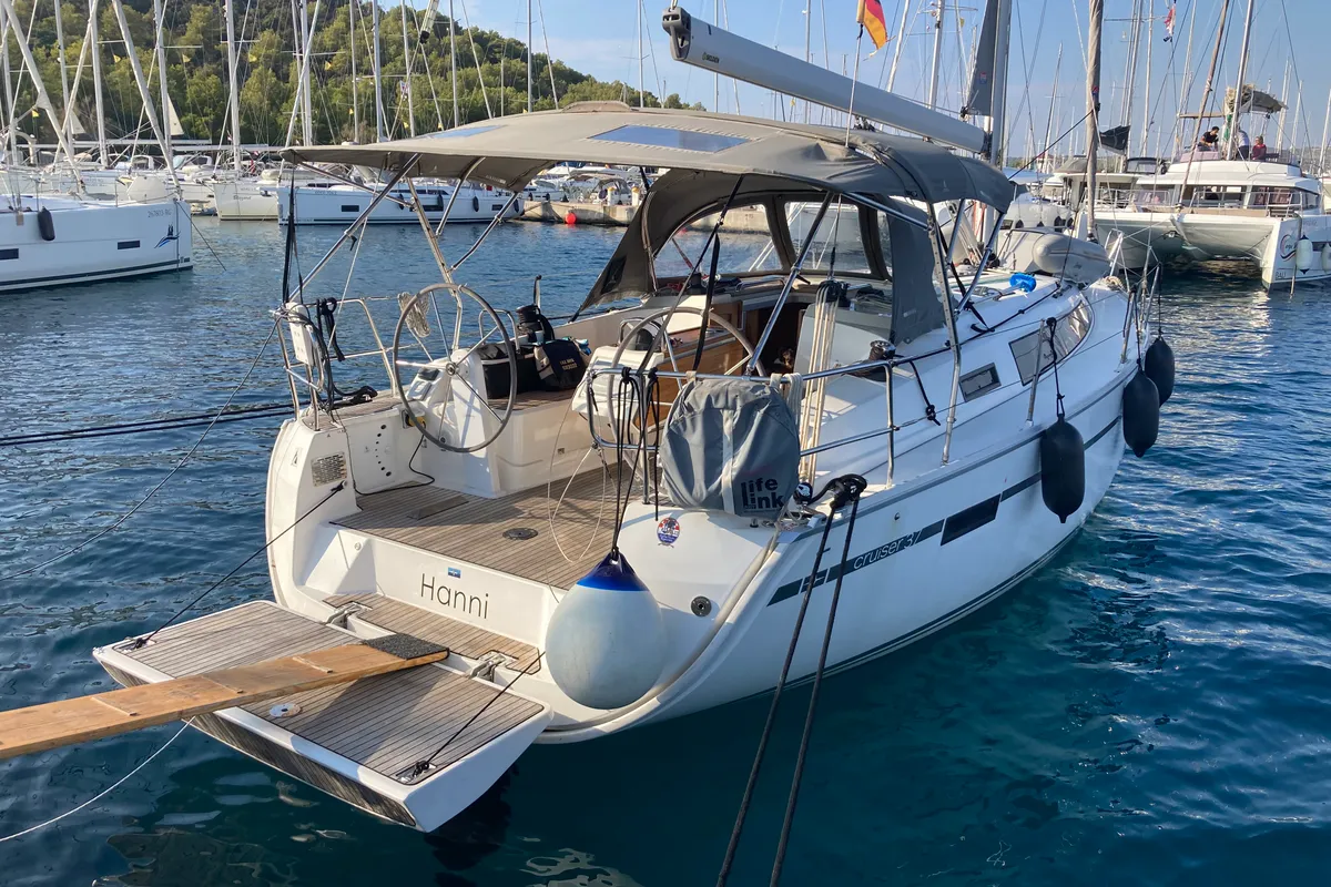 Exterior view of Hanni, a Bavaria Cruiser 37 sailboat at Grad Šibenik, Croatia