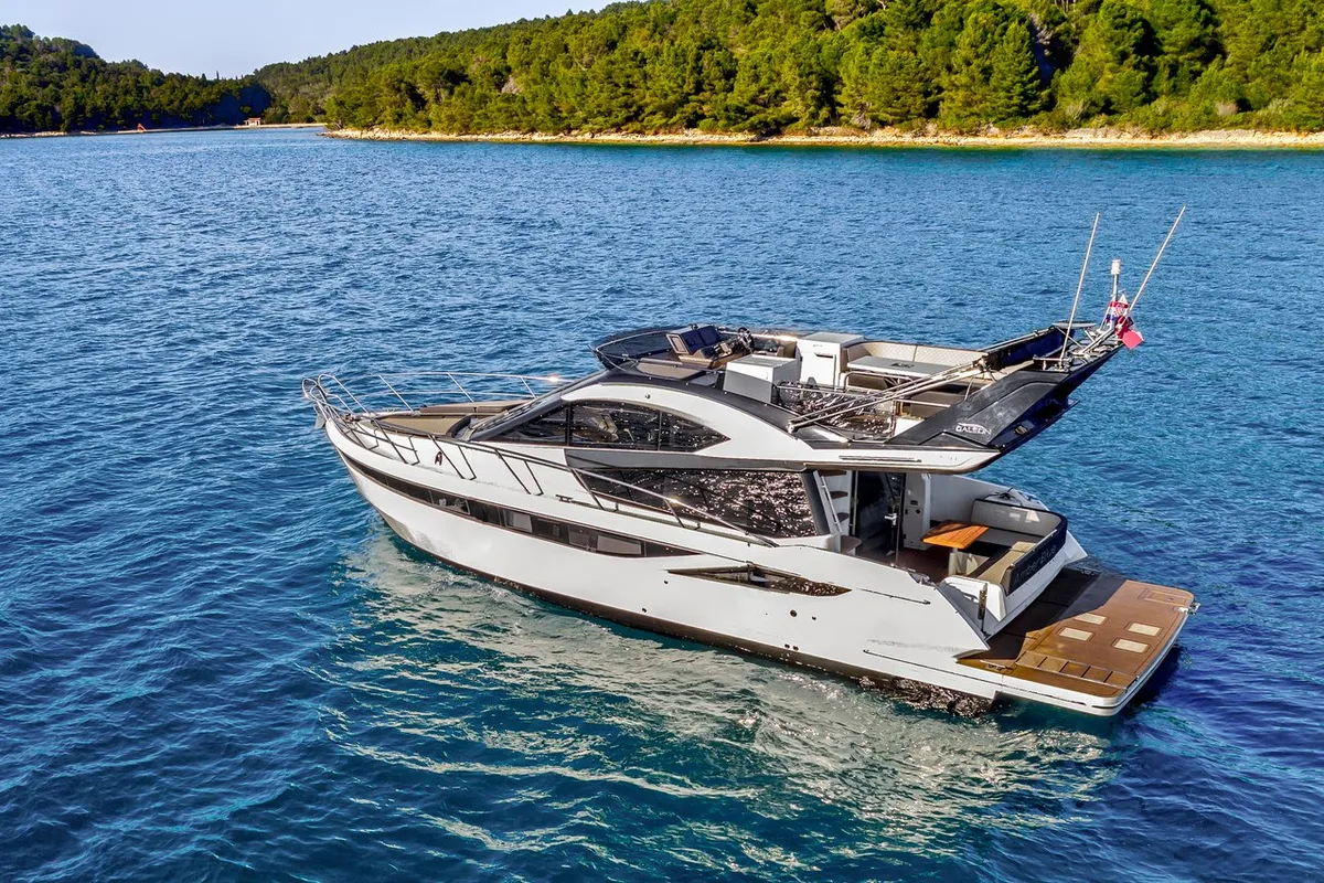 Exterior view of Amber Blue, a Galeon 420 Fly motor yacht at Općina Sukošan, Croatia
