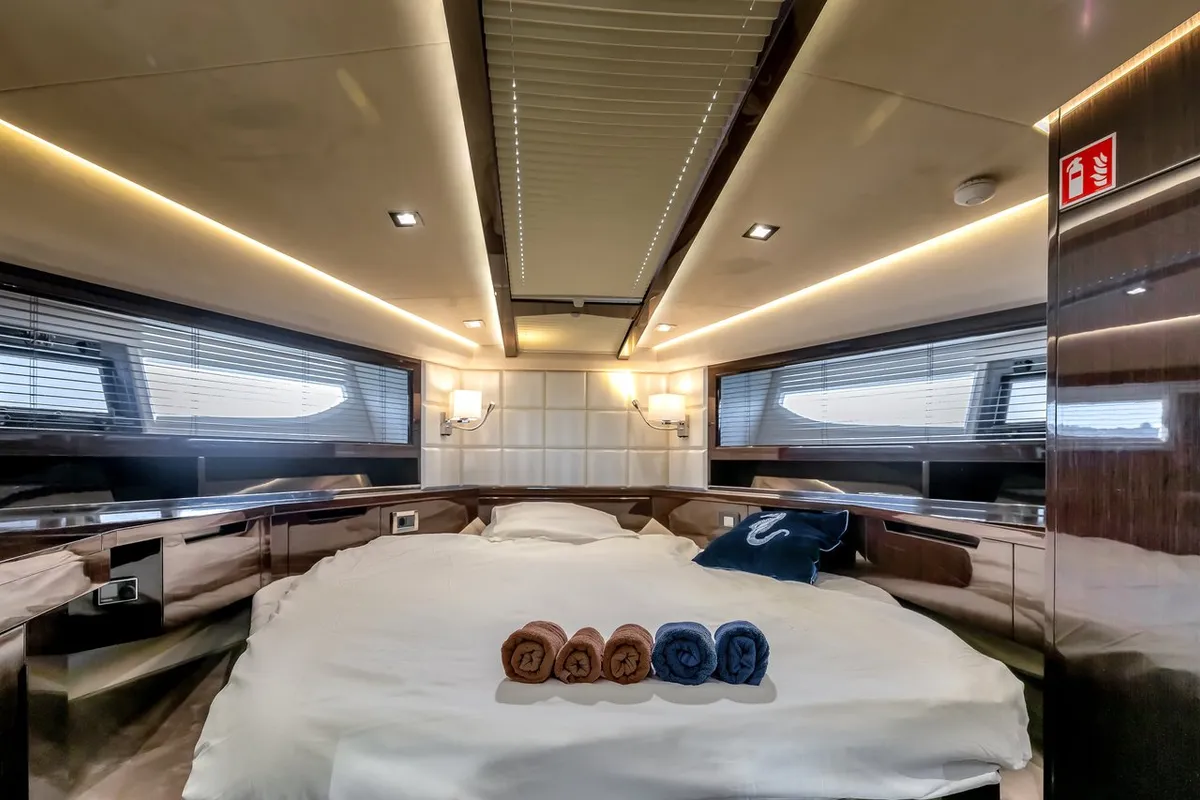 Cabin on Amber Blue, a Galeon 420 Fly motor yacht at Općina Sukošan, Croatia