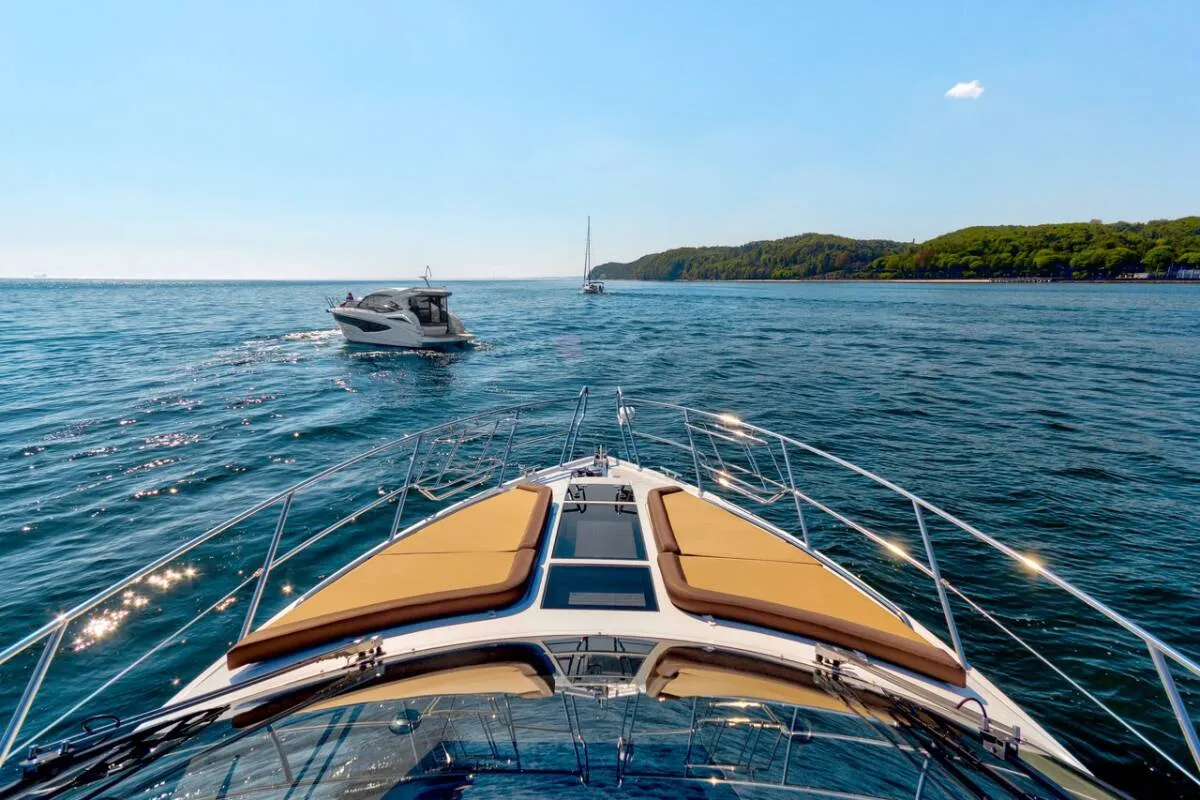 Exterior view of Amber Blue, a Galeon 420 Fly motor yacht at Općina Sukošan, Croatia