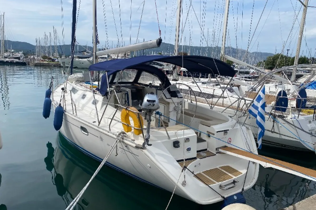 Exterior view of Stefi, a Jeanneau Sun Odyssey 42.2 sailboat at Kontokali, Greece