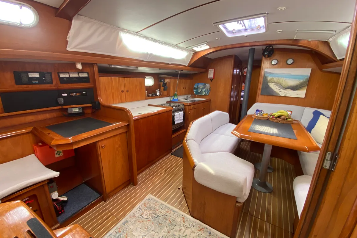 Salon of Stefi, a Jeanneau Sun Odyssey 42.2 sailboat at Kontokali, Greece