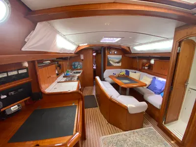 Salon of Stefi, a Jeanneau Sun Odyssey 42.2 sailboat at Kontokali, Greece