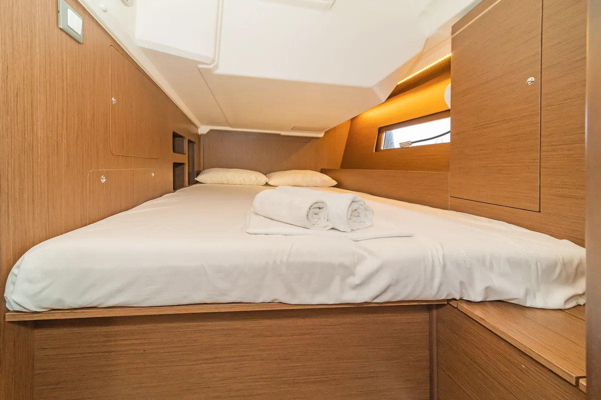 Cabin on First Kiss, a Beneteau Oceanis 46.1 sailboat at Skradin, Croatia