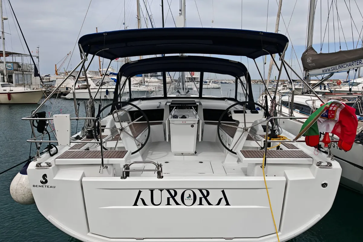 Exterior view of Aurora, a Beneteau Oceanis 46.1 sailboat at Vibo Valentia, Italy