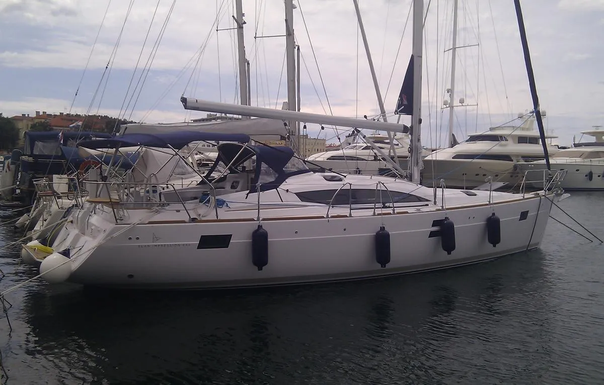 Exterior view of Mili Mili, a Elan 444 Impression sailboat at Zadar, Croatia