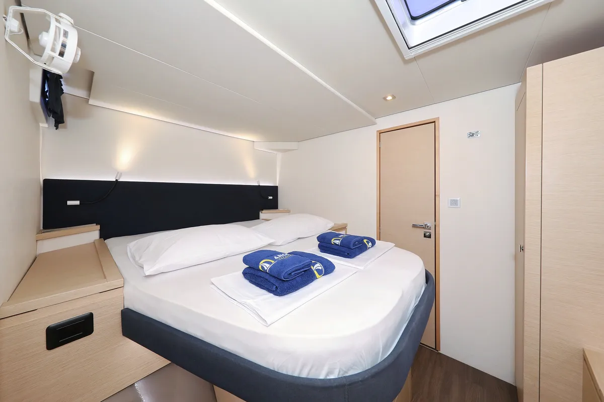 Cabin on Feeling Free, a Fountaine Pajot Saba 50 catamaran at Općina Rogoznica, Croatia