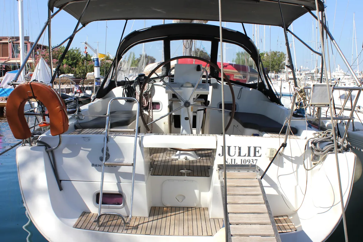 Exterior view of Julie, a Beneteau Oceanis 37 sailboat at Piraeus, Greece