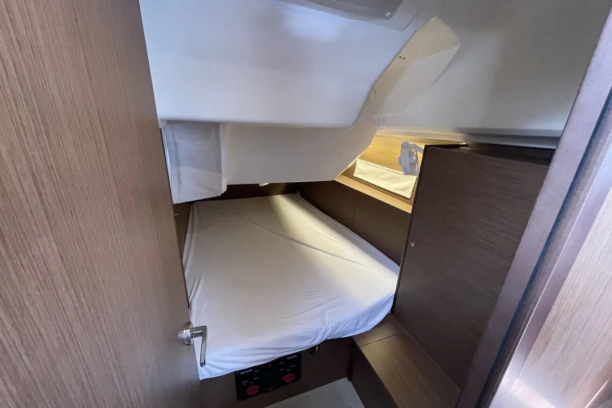 Cabin on LOL, a Beneteau Oceanis 40.1 sailboat at Lavreotiki, Greece