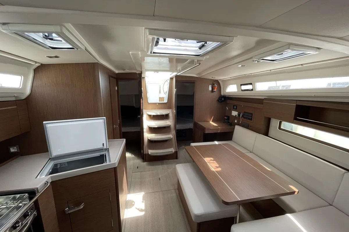 Salon of LOL, a Beneteau Oceanis 40.1 sailboat at Lavreotiki, Greece