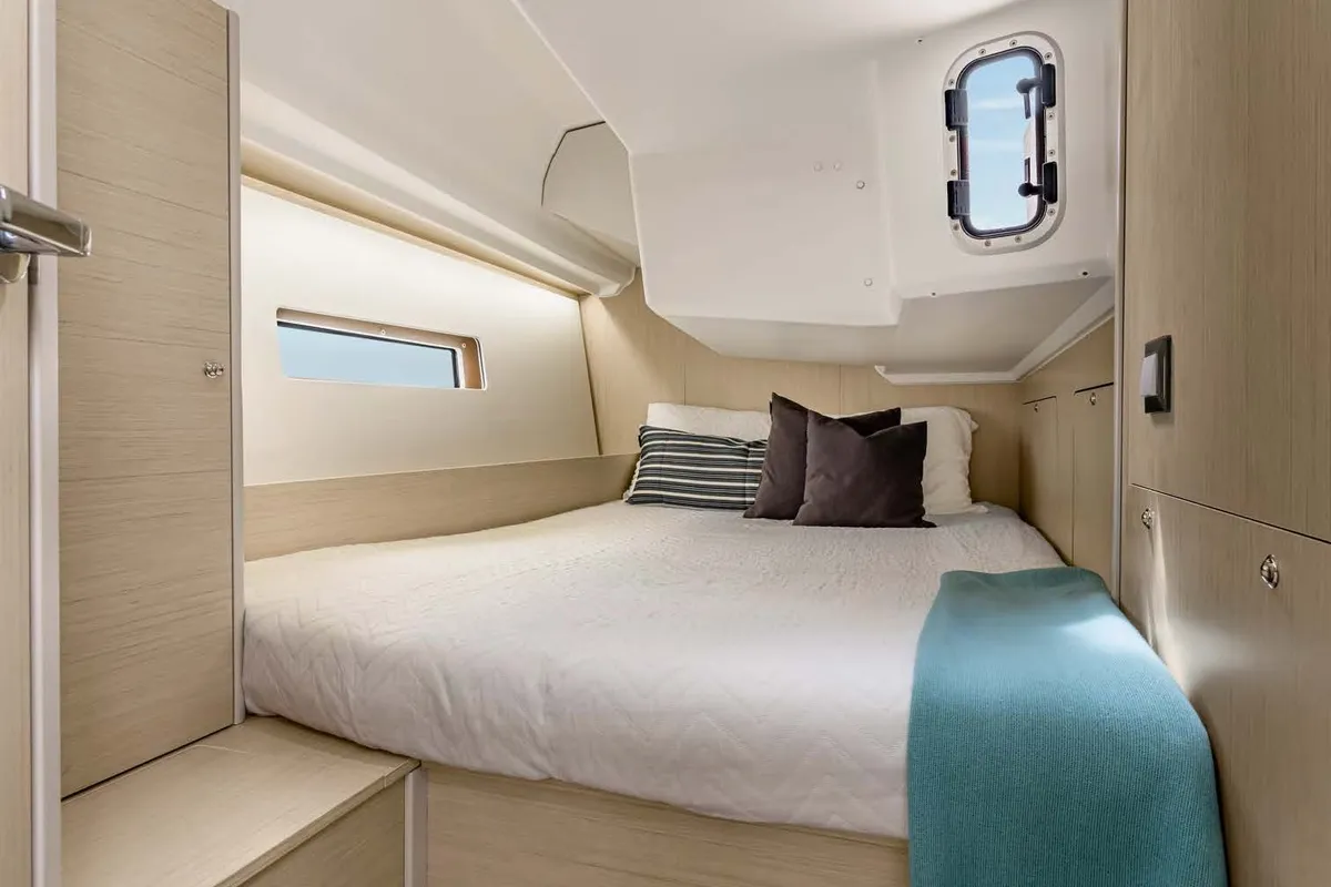 Cabin on LOL, a Beneteau Oceanis 40.1 sailboat at Lavreotiki, Greece