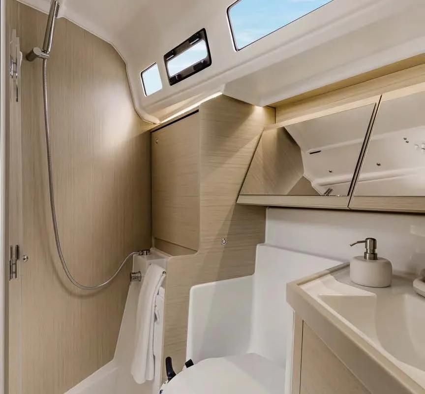 Head on LOL, a Beneteau Oceanis 40.1 sailboat at Lavreotiki, Greece