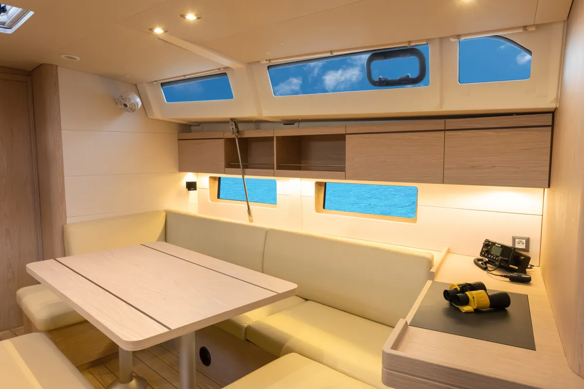 Salon of Daphne, a Beneteau Oceanis 46.1 sailboat at Capo d'Orlando, Italy