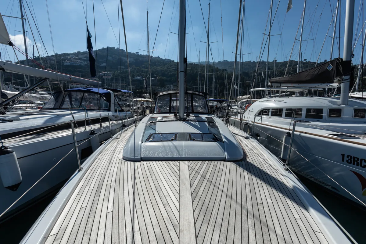 Deck of Daphne, a Beneteau Oceanis 46.1 sailboat at Capo d'Orlando, Italy
