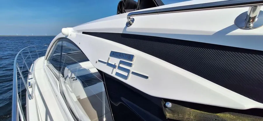 Sabijac, a Azimut Atlantis 45 motor yacht at Podstrana - Miljevac, Croatia