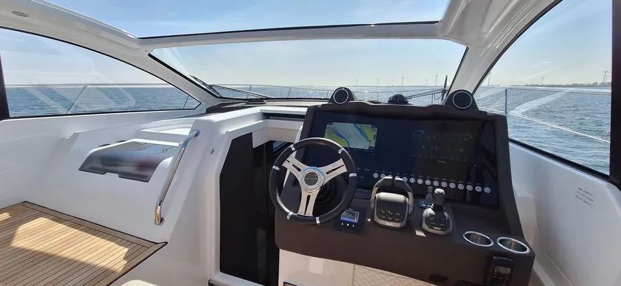Sabijac, a Azimut Atlantis 45 motor yacht at Podstrana - Miljevac, Croatia