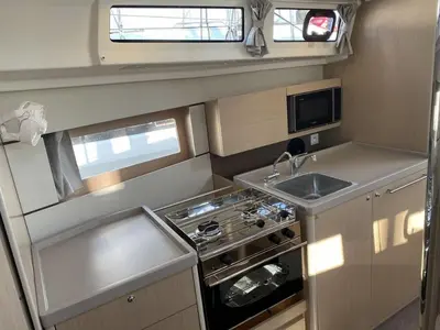 Galley of Maximus, a Beneteau Oceanis 38.1 sailboat at Grimaud, France