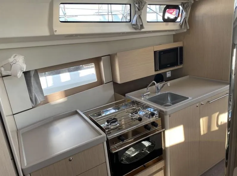 Galley of Maximus, a Beneteau Oceanis 38.1 sailboat at Grimaud, France