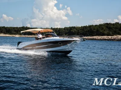 Galeon Galia 700