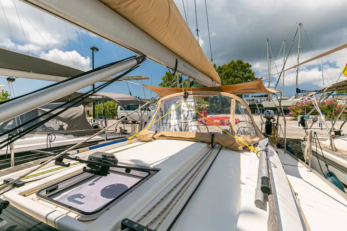 Deck of Wave, a Dufour 350 GL sailboat at Kontokali, Greece