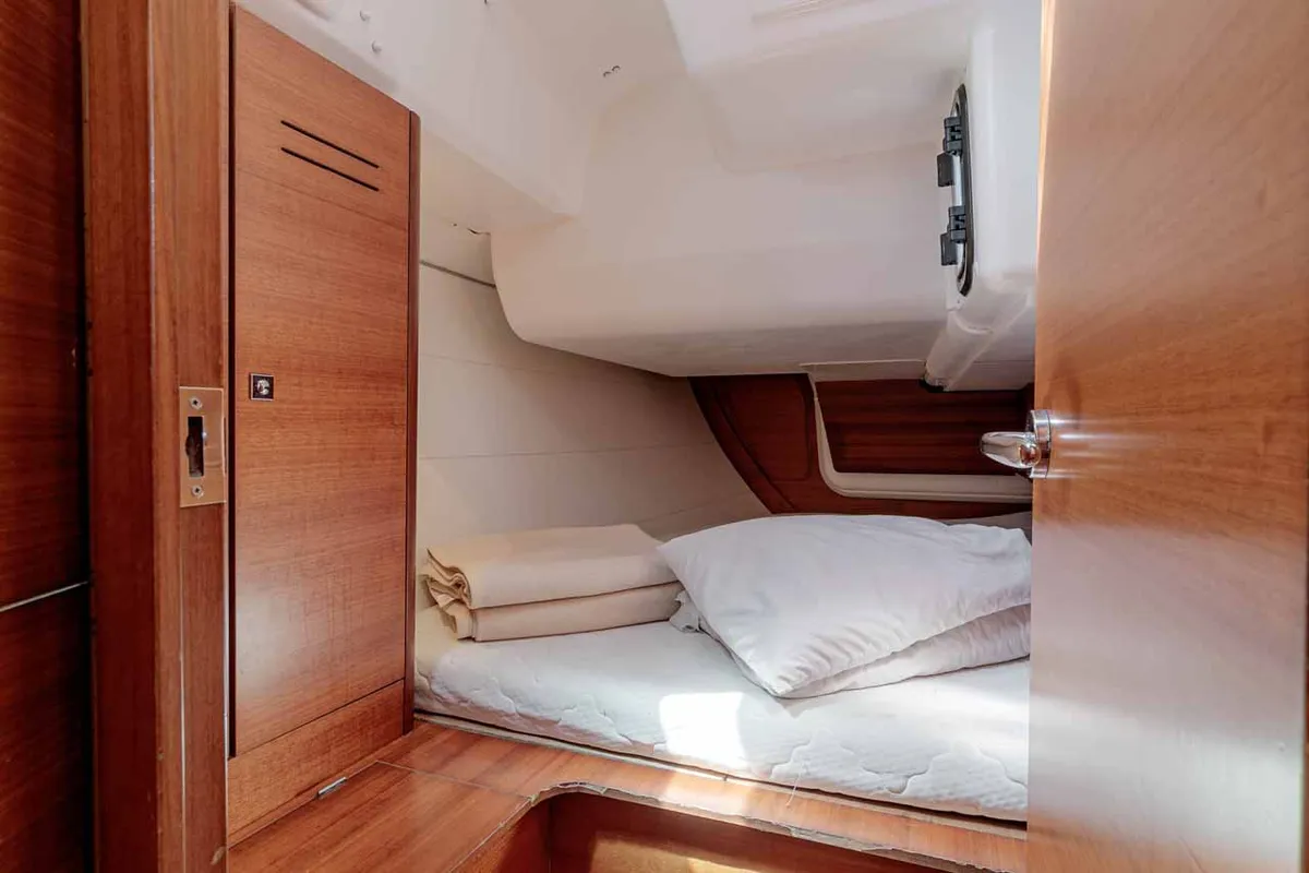 Cabin on Wave, a Dufour 350 GL sailboat at Kontokali, Greece