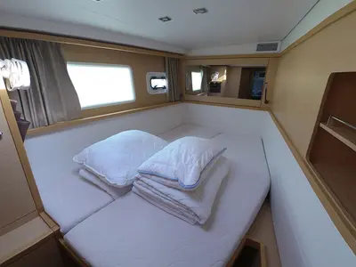 Cabin on Belo, a Lagoon 450 F catamaran at Grad Kaštela, Croatia