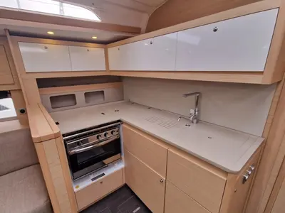 Galley of Comfort, a Dufour 470 sailboat at Grimaud, France
