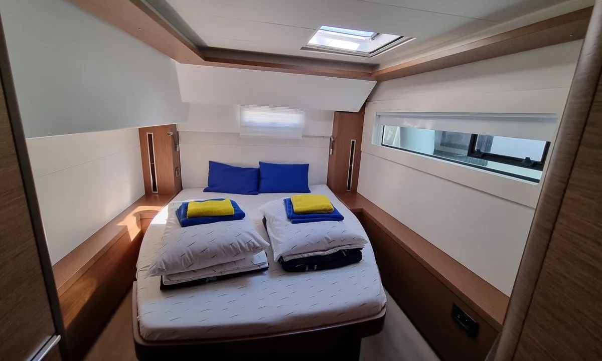 Cabin on Magic Point, a Lagoon 46 catamaran at Split, Croatia