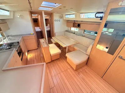 Salon of Sara, a Beneteau Oceanis 46.1 sailboat at Općina Sukošan, Croatia