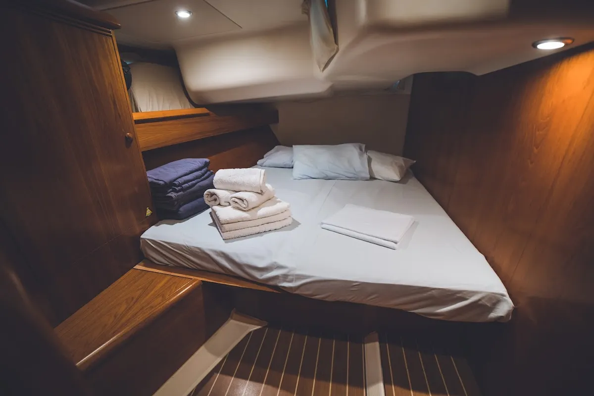 Cabin on Anax, a Jeanneau Sun Odyssey 49i sailboat at Volos, Greece