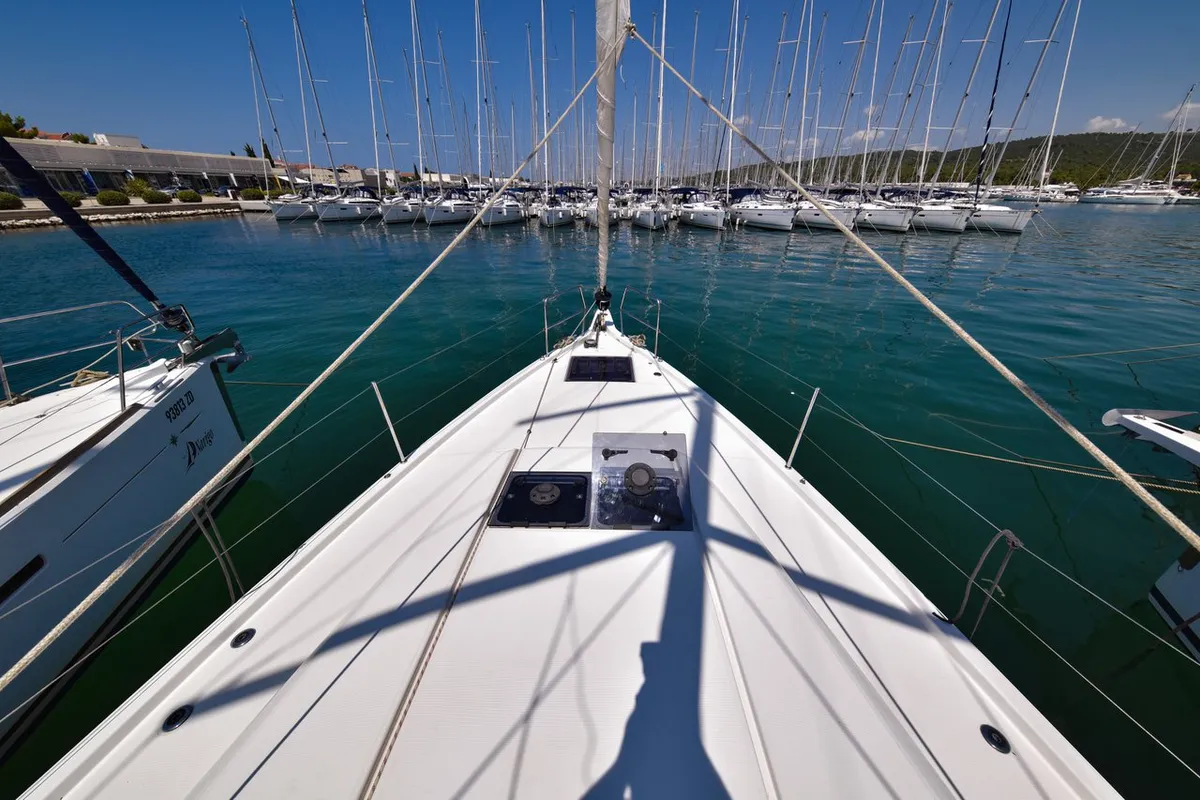 Swannabe, a Jeanneau Sun Odyssey 490 sailboat at Općina Sukošan, Croatia