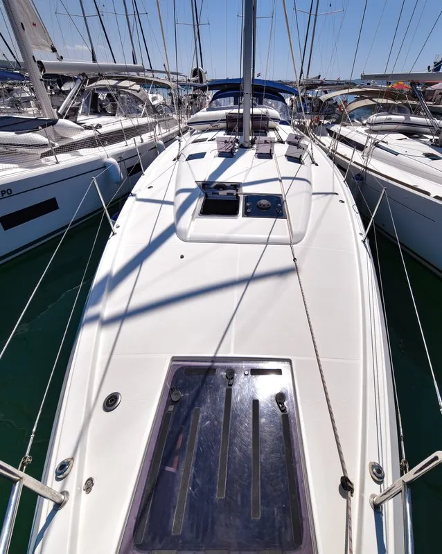 Swannabe, a Jeanneau Sun Odyssey 490 sailboat at Općina Sukošan, Croatia