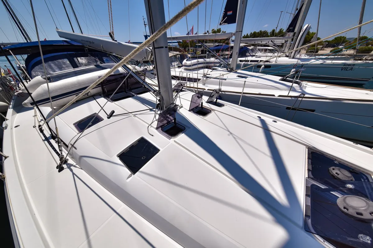 Swannabe, a Jeanneau Sun Odyssey 490 sailboat at Općina Sukošan, Croatia