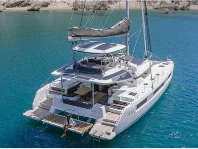 Deb Elli, a Lagoon 51 catamaran at Alameda, United States