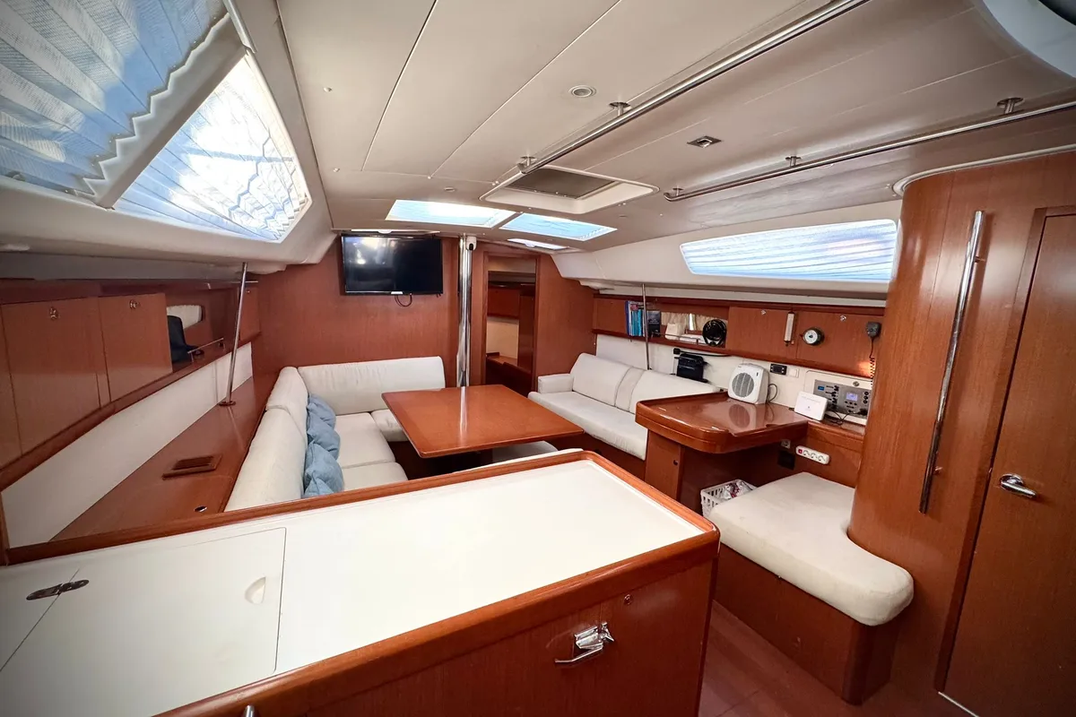 Viento, a Beneteau Oceanis 46 sailboat at Fethiye, Turkey
