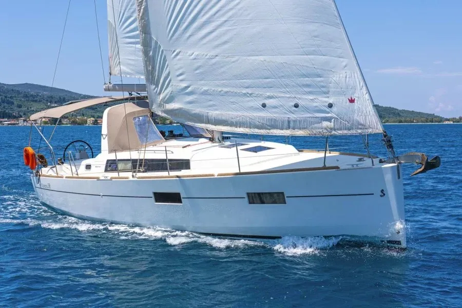 Exterior view of Epicteto, a Beneteau Oceanis 38 sailboat at Castelló d'Empúries, Spain