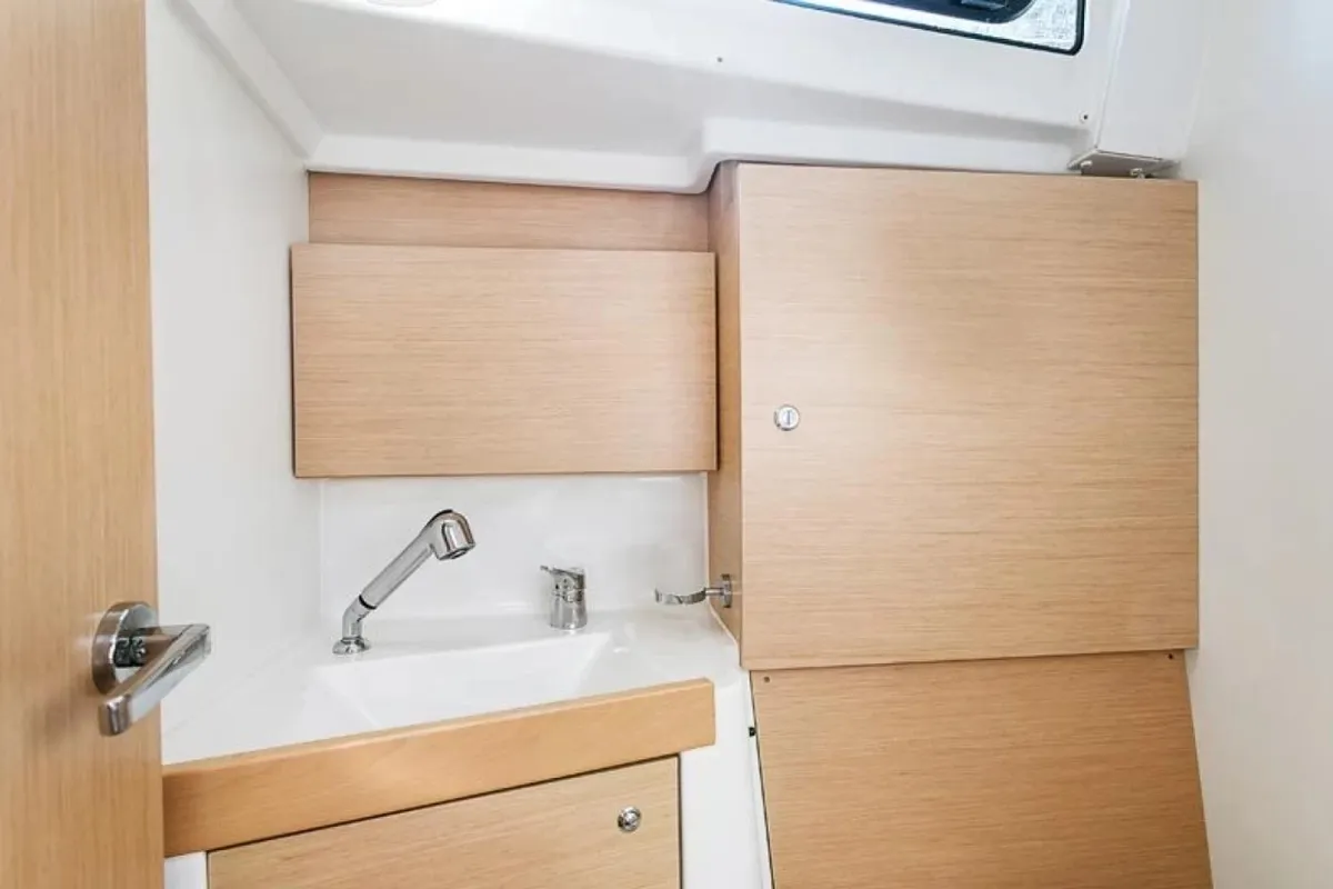 Head on Epicteto, a Beneteau Oceanis 38 sailboat at Castelló d'Empúries, Spain