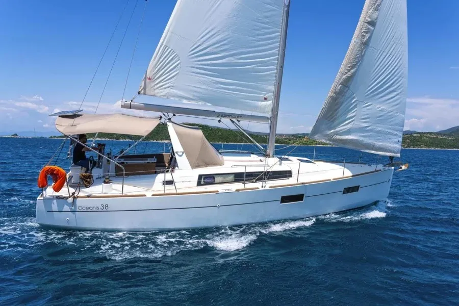 Epicteto, a Beneteau Oceanis 38 sailboat at Castelló d'Empúries, Spain