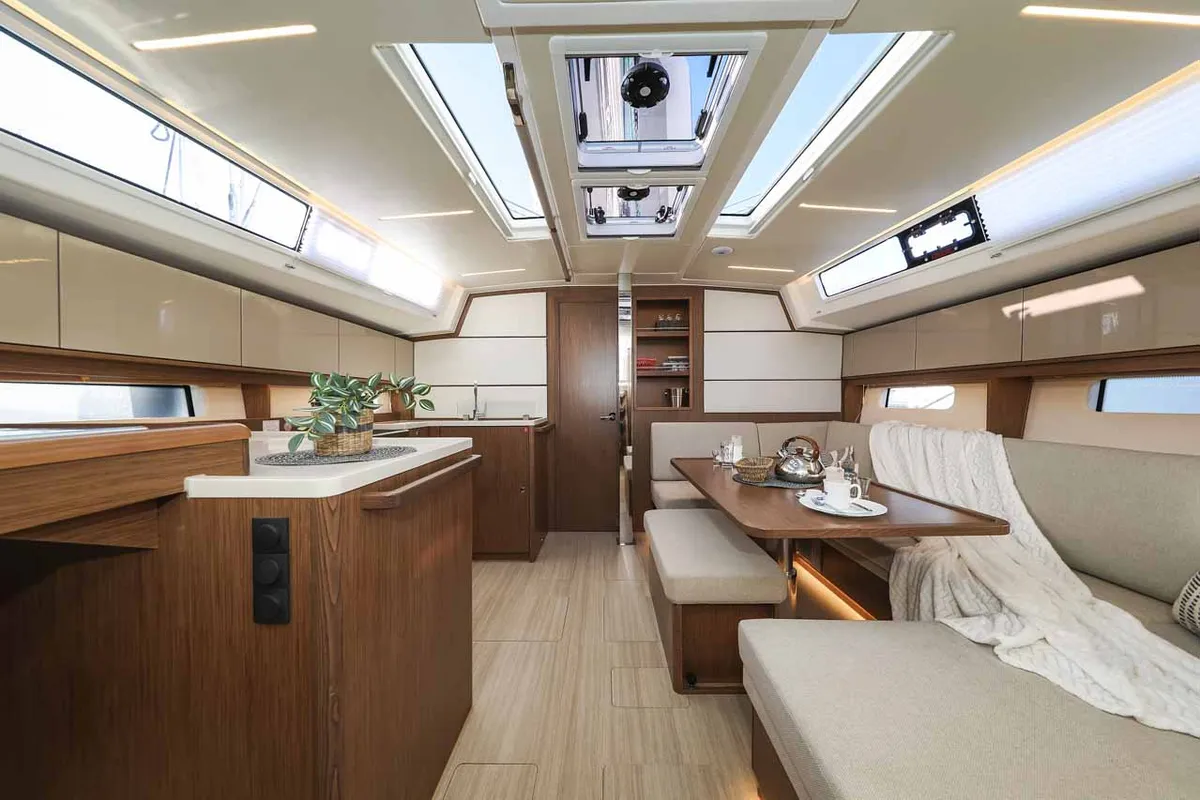 Salon of Aquila, a Bavaria C46 sailboat at Murter, Croatia