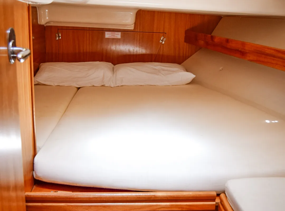 Cabin on Nikea, a Bavaria 46 sailboat at Kavala, Greece