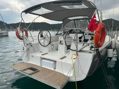 Cockpit of Benja, a Beneteau Oceanis 34.1 sailboat at Fethiye, Turkey