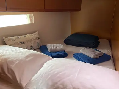 Cabin on Aldebaran, a Jeanneau Sun Odyssey 509 sailboat at Kavala, Greece
