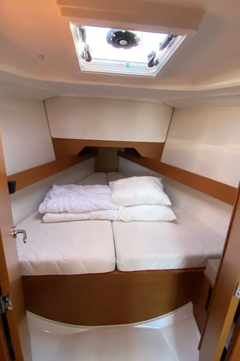 Cabin on petit elli, a Jeanneau Sun Odyssey 349 sailboat at Trogir, Croatia